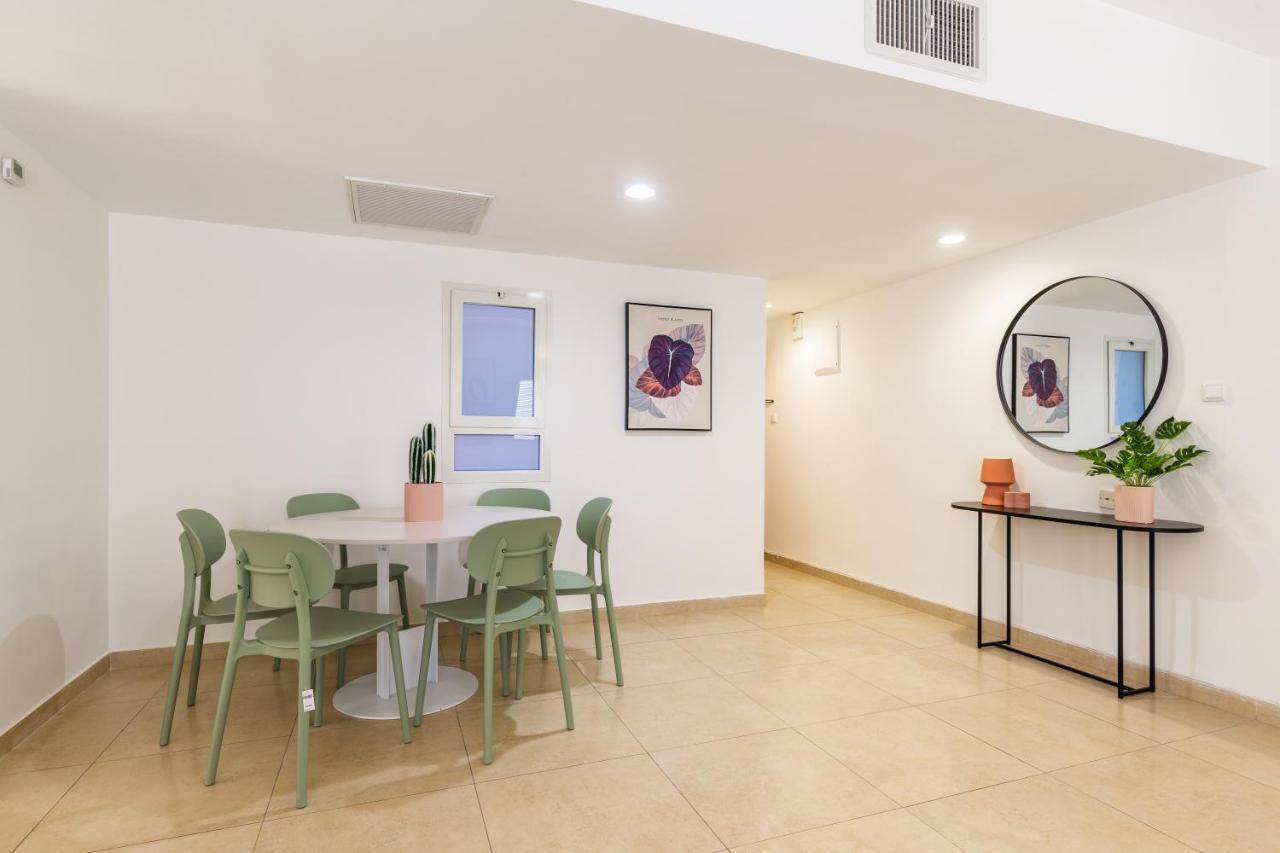 Apartment In Rehavia 예루살렘 외부 사진