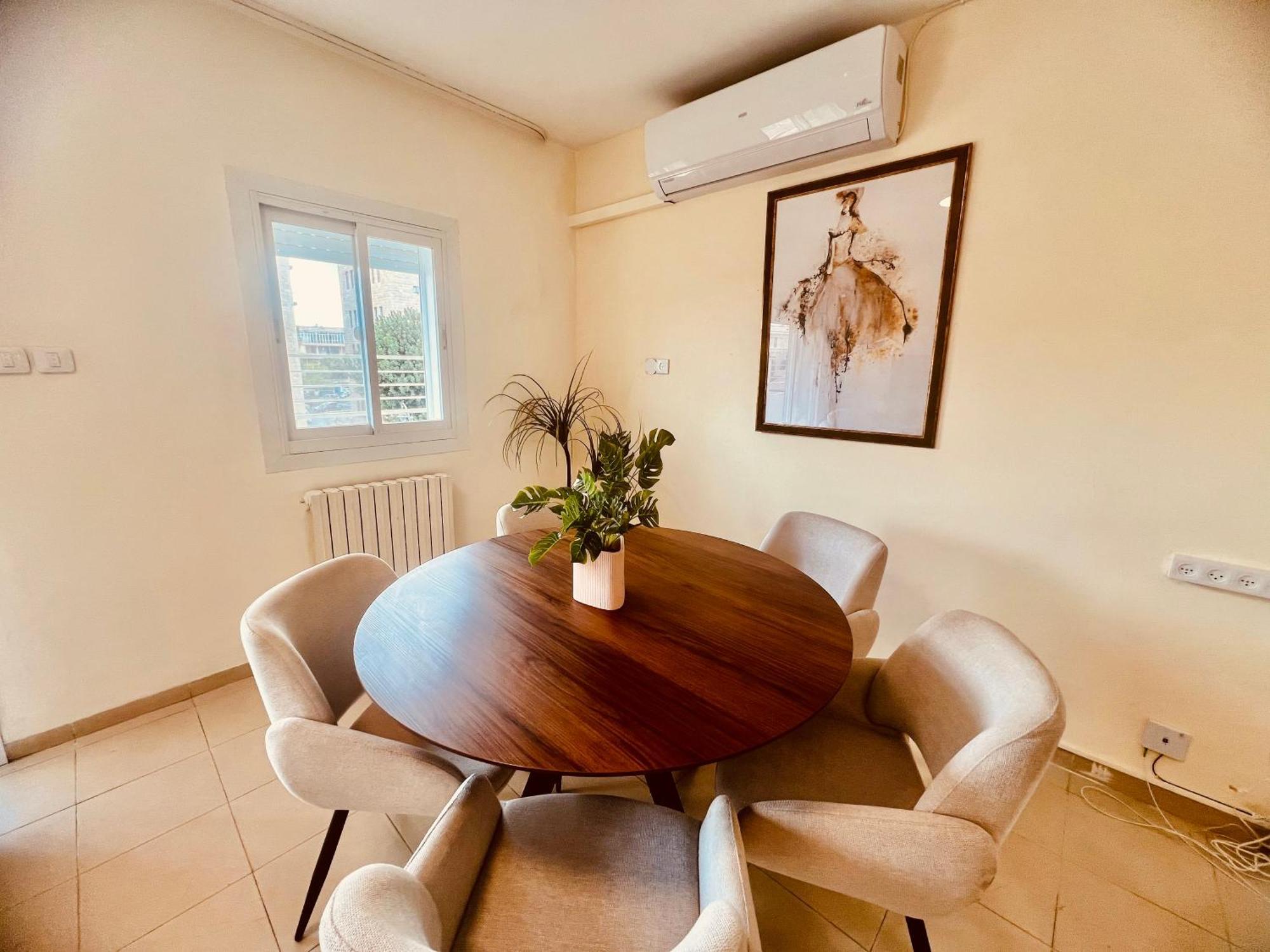 Apartment In Rehavia 예루살렘 외부 사진